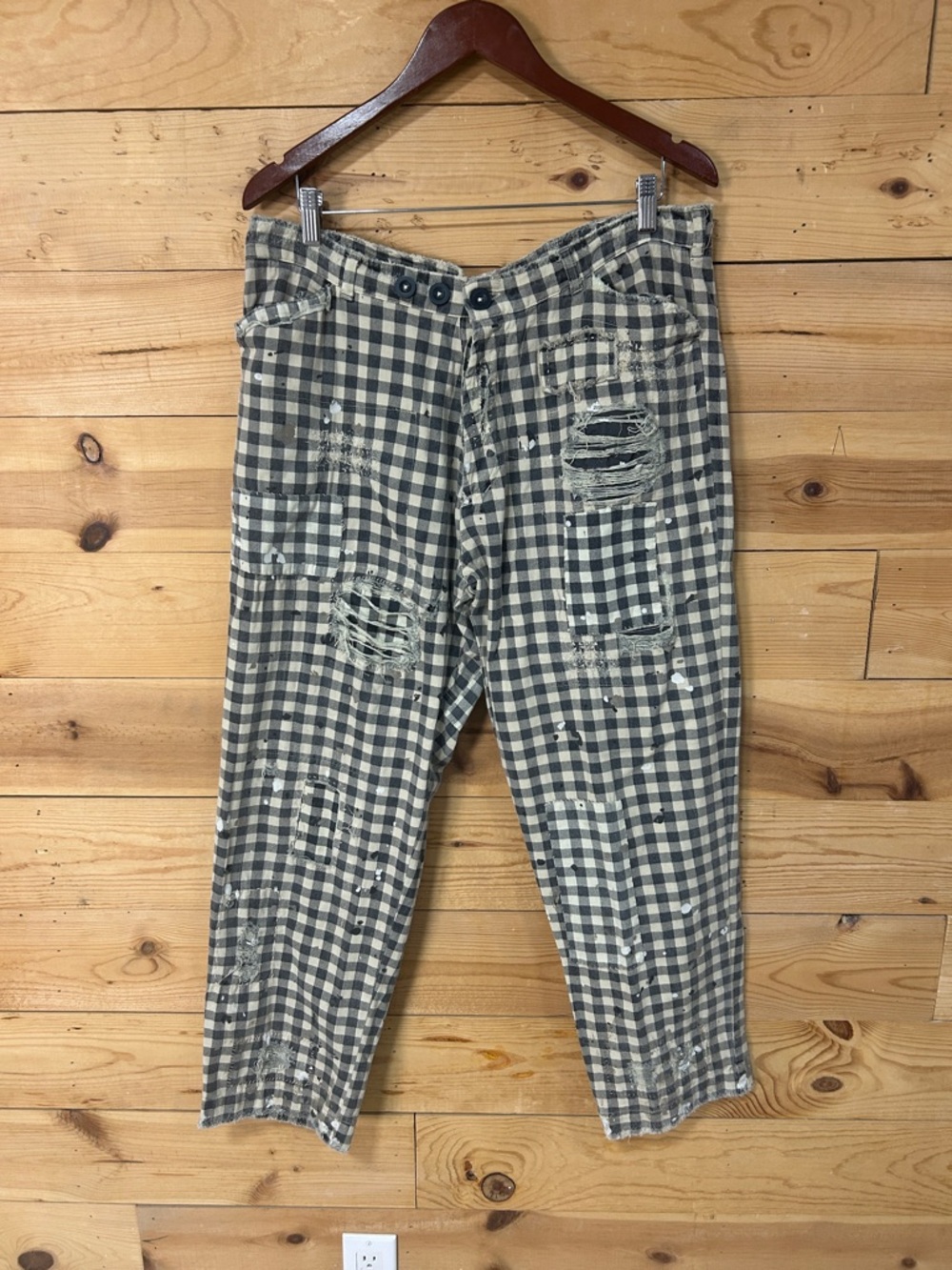 EUC Magnolia Pearl Black & Cream Checked Gingham Distressed Pants OSFM 35 Waist